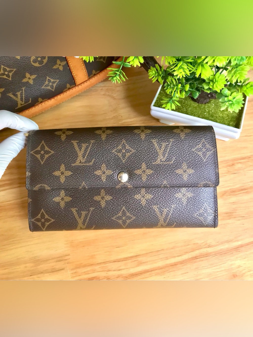✅LV BUNDLE DEAL LARGE BAG+LONG WALLET AUTHENTIC - Picture 9 of 14
